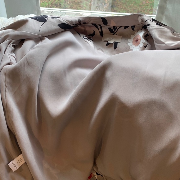 LOFT Lightweight Beige Floral Satin Bomber Jacket Women’s XS Extra Small - Picture 7 of 11